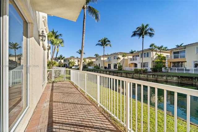 3110 NE 210th Ter, Aventura FL 33180 - Aventura, FL - Photo 3