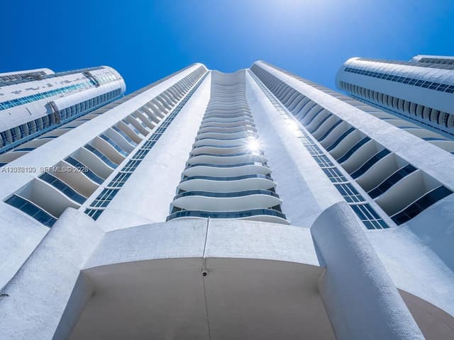15901 Collins Ave # 2504, Sunny Isles Beach FL 33160 - Sunny Isles Beach, FL - Photo 2