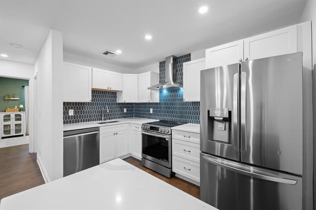 238 SW 10TH Avenue, Delray Beach FL 33444 - Delray Beach, FL - Photo 3