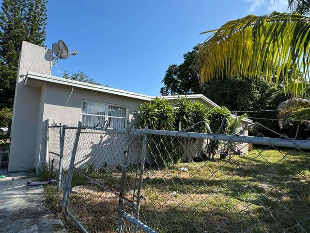 1624 BOARDMAN Avenue, West Palm Beach FL 33407 - West Palm Beach, FL - Photo 6