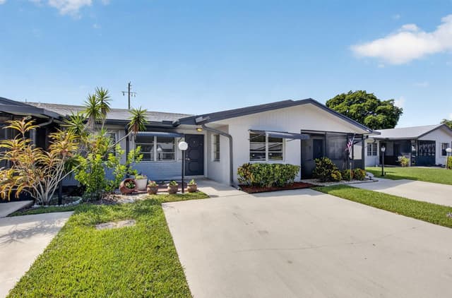 5790 WANDA Lane, Delray Beach FL 33484 - Delray Beach, FL - Photo 2