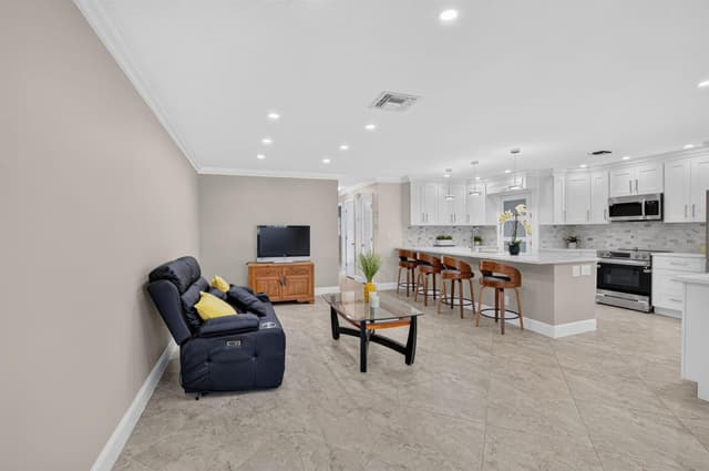 5790 WANDA Lane, Delray Beach FL 33484 - Delray Beach, FL - Photo 5