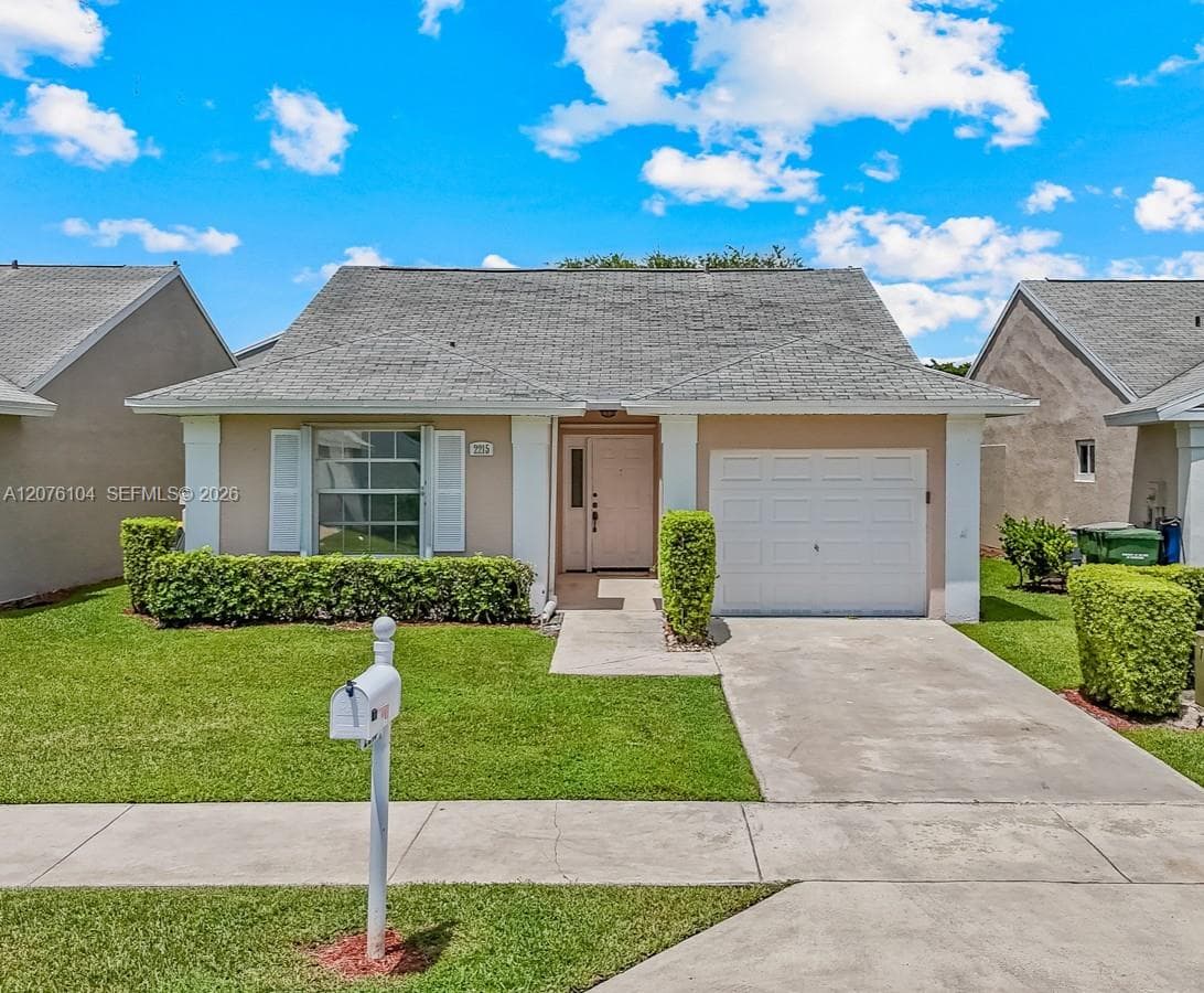 2215 SE 7th Pl, Homestead FL 33033 - Homestead, FL - Photo 1