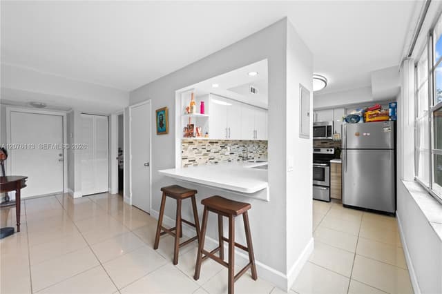 9400 Live Oak Pl # 305, Davie FL 33324 - Davie, FL - Photo 6