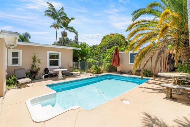 916 W DUVAL Street, Lantana FL 33462 - Lantana, FL - Photo 4