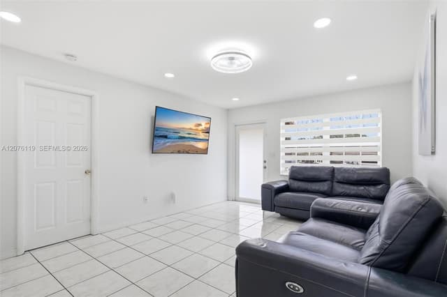15378 SW 69th Ln, Miami FL 33193 - Miami, FL - Photo 6