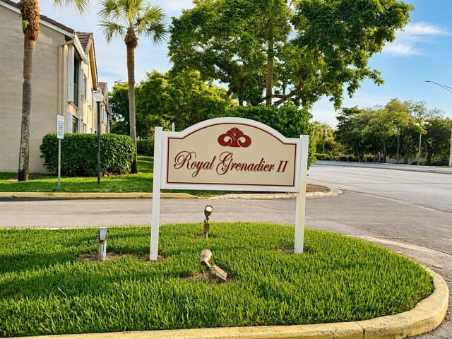 9641 RIVERSIDE # F5, Coral Springs FL 33071 - Coral Springs, FL - Photo 3
