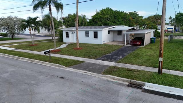5800 NW 19TH Court, Margate FL 33063 - Margate, FL - Photo 2