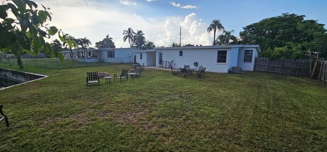 5800 NW 19TH Court, Margate FL 33063 - Margate, FL - Photo 7
