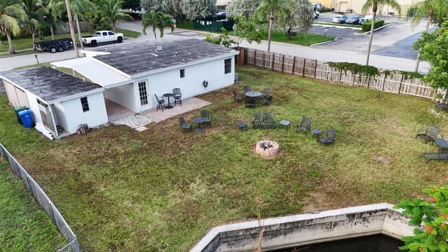 5800 NW 19TH Court, Margate FL 33063 - Margate, FL - Photo 3