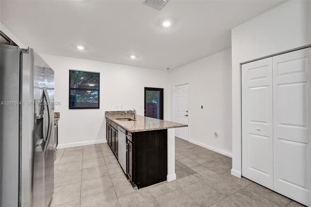 2805 SW 17 Avenue # 0, Fort Lauderdale FL 33315 - Fort Lauderdale, FL - Photo 6