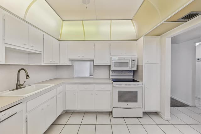 6731 Cypress Road Unit 402, Plantation FL 33317 - Plantation, FL - Photo 6