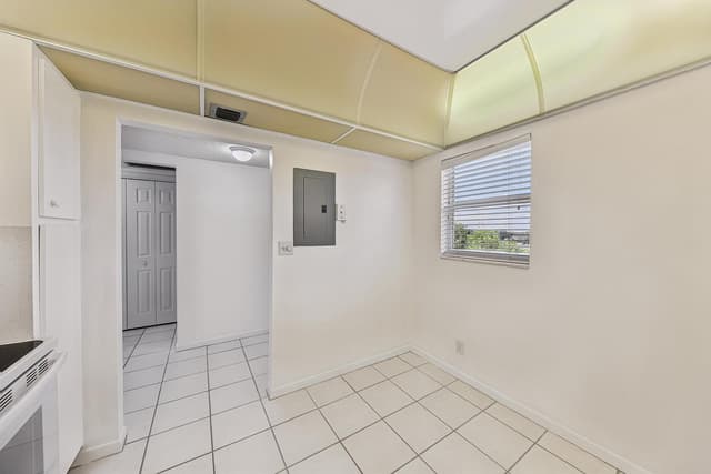 6731 Cypress Road Unit 402, Plantation FL 33317 - Plantation, FL - Photo 7