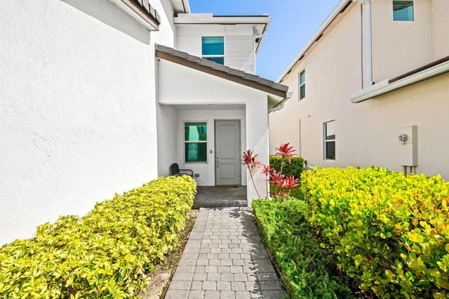 1131 VERDE Court, Deerfield Beach FL 33064 - Deerfield Beach, FL - Photo 2