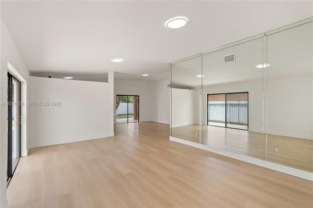 1201 SW 142nd Ave, Miami FL 33184 - Miami, FL - Photo 5