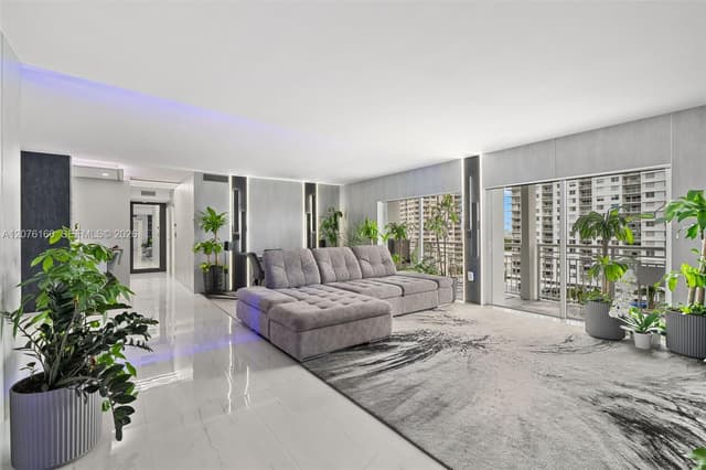 400 Kings Point Dr # 23, Sunny Isles Beach FL 33160 - Sunny Isles Beach, FL - Photo 6
