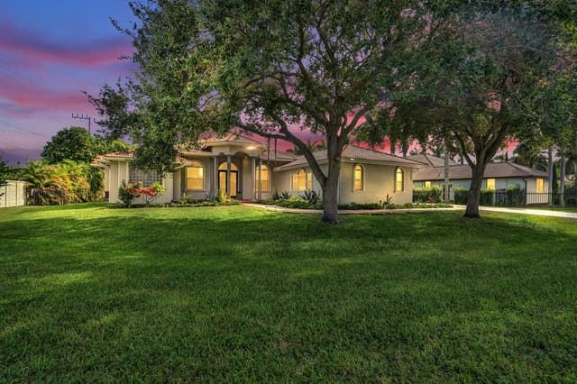 11800 NW 17TH Place, Plantation FL 33323 - Plantation, FL - Photo 2