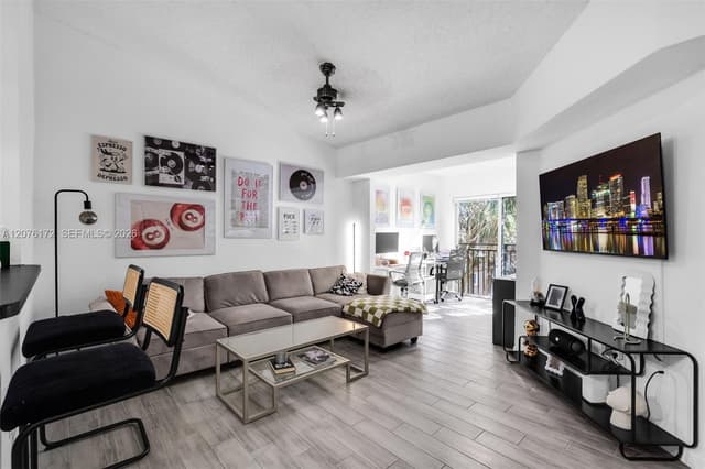 2457 Centergate Dr # 306, Miramar FL 33025 - Miramar, FL - Photo 6