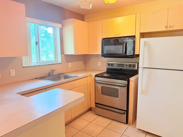 3505 Briar Bay Boulevard Apt 206, West Palm Beach FL 33411 - West Palm Beach, FL - Photo 5