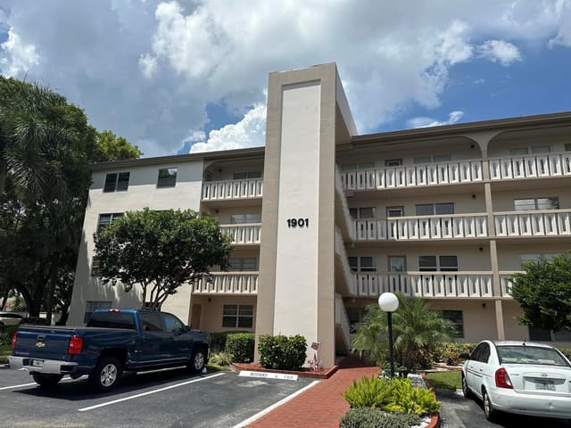 1901 Bermuda Circle # B1, Coconut Creek FL 33066 - Coconut Creek, FL - Photo 2