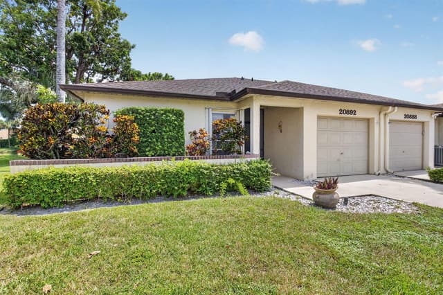 20892 Concord Green Drive E, Boca Raton FL 33433 - Boca Raton, FL - Photo 4