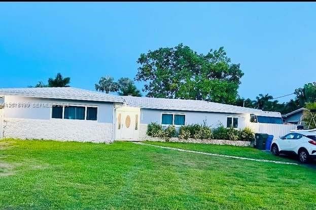 1980 NW 33rd Ct, Oakland Park FL 33309 - Oakland Park, FL - Photo 4
