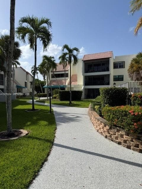 303 Racquet Club Rd # 309, Weston FL 33326 - Weston, FL - Photo 2
