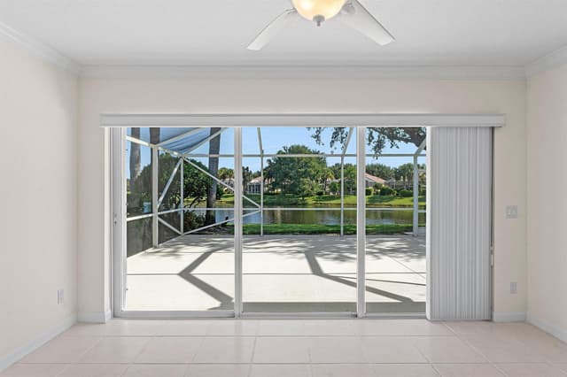 693 HUDSON BAY Drive, Palm Beach Gardens FL 33410 - Palm Beach Gardens, FL - Photo 3