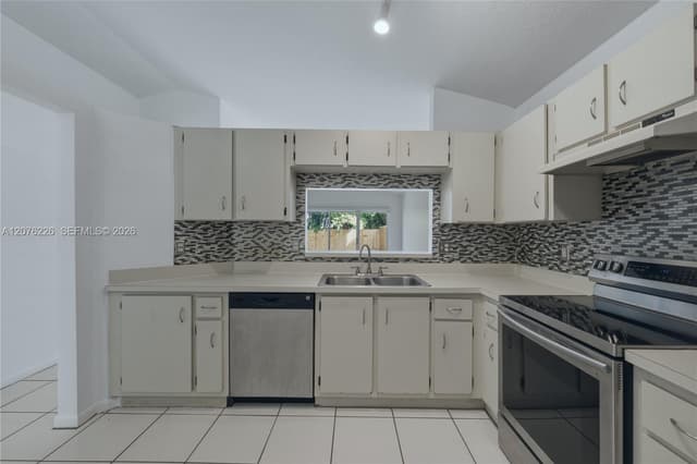 15969 SW 2nd St, Sunrise FL 33326 - Sunrise, FL - Photo 7