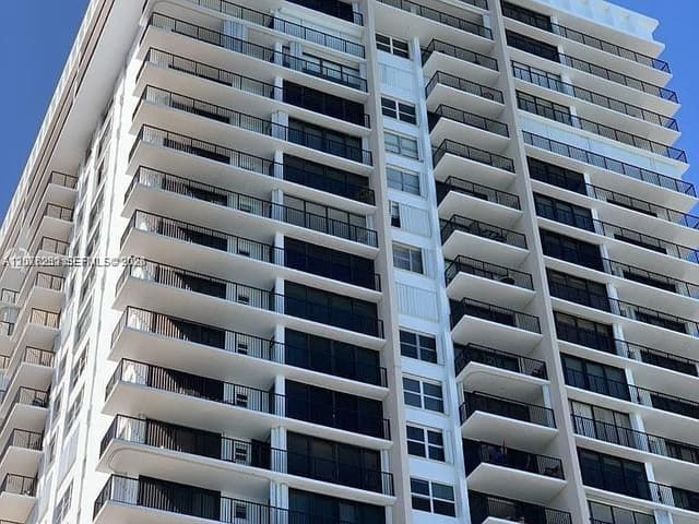 2201 S Ocean Drive # 1507, Hollywood FL 33019 - Hollywood, FL - Photo 2