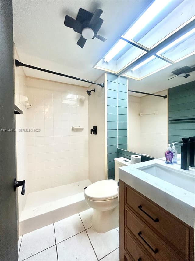 201 Berkley Rd # 102, Hollywood FL 33024 - Hollywood, FL - Photo 7