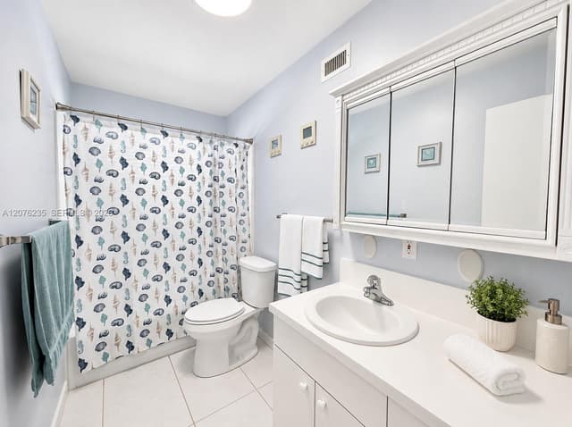 15280 SW 308th St, Homestead FL 33033 - Homestead, FL - Photo 4