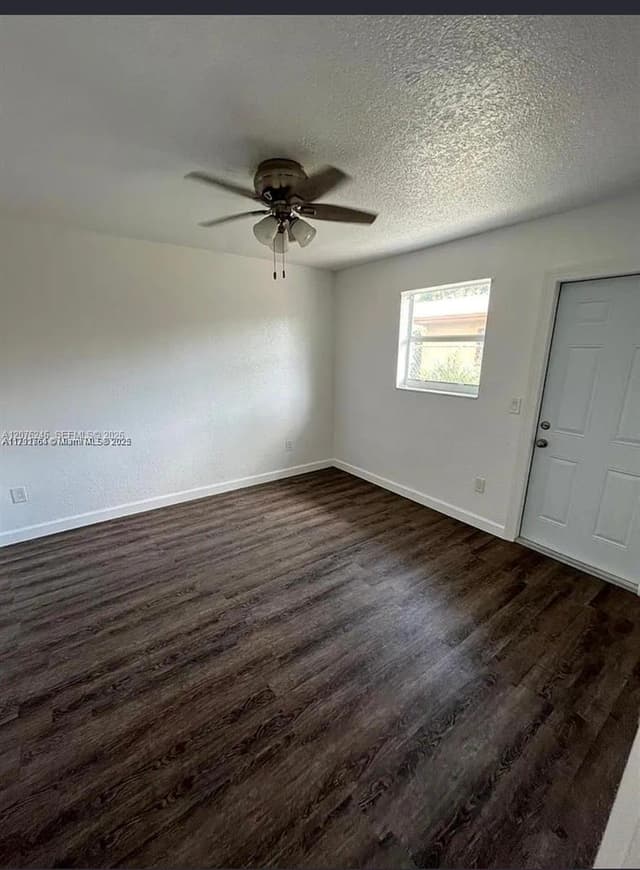 2500 Franklin Dr, Fort Lauderdale FL 33311 - Fort Lauderdale, FL - Photo 6