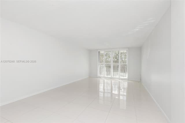 210 Sea View Dr # 207, Key Biscayne FL 33149 - Key Biscayne, FL - Photo 2