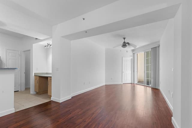 533 NE 3rd Avenue # 425, Fort Lauderdale FL 33301 - Fort Lauderdale, FL - Photo 5
