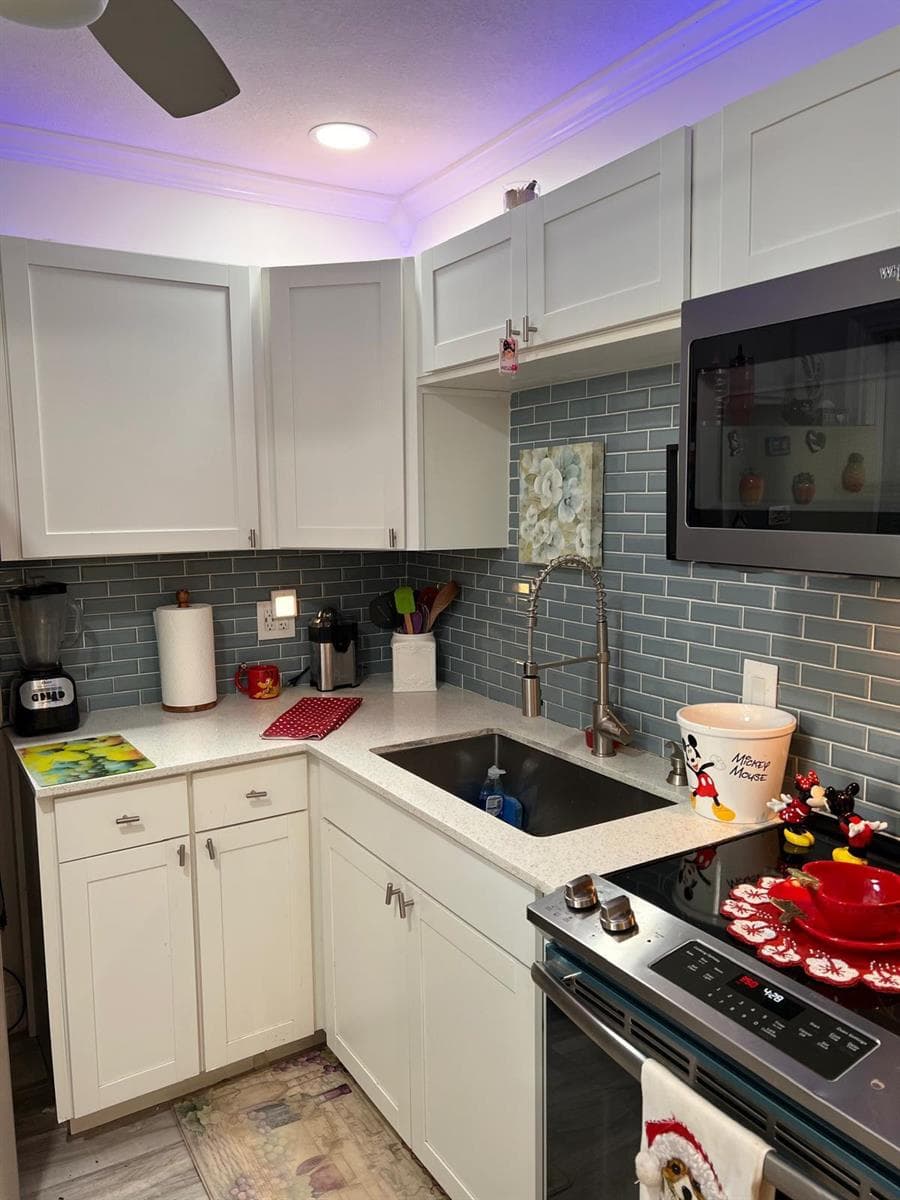 2131 NE 1ST Court # 203, Boynton Beach FL 33435 - Boynton Beach, FL - Photo 1