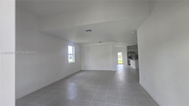 2475 SE 29th Dr, Homestead FL 33035 - Homestead, FL - Photo 3