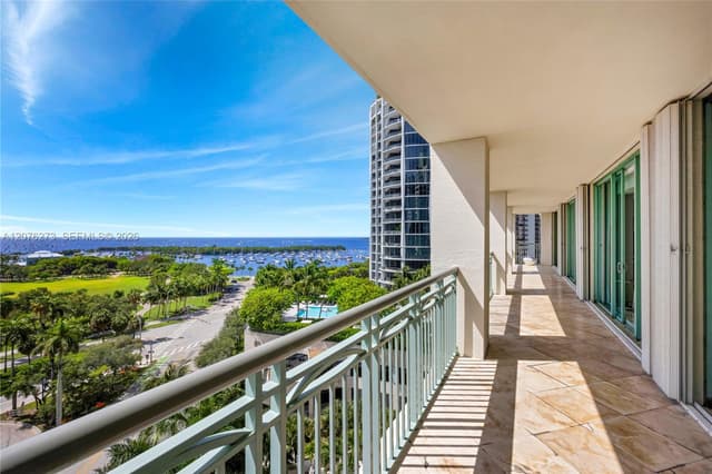 3400 SW 27th Ave # 902, Miami FL 33133 - Miami, FL - Photo 2