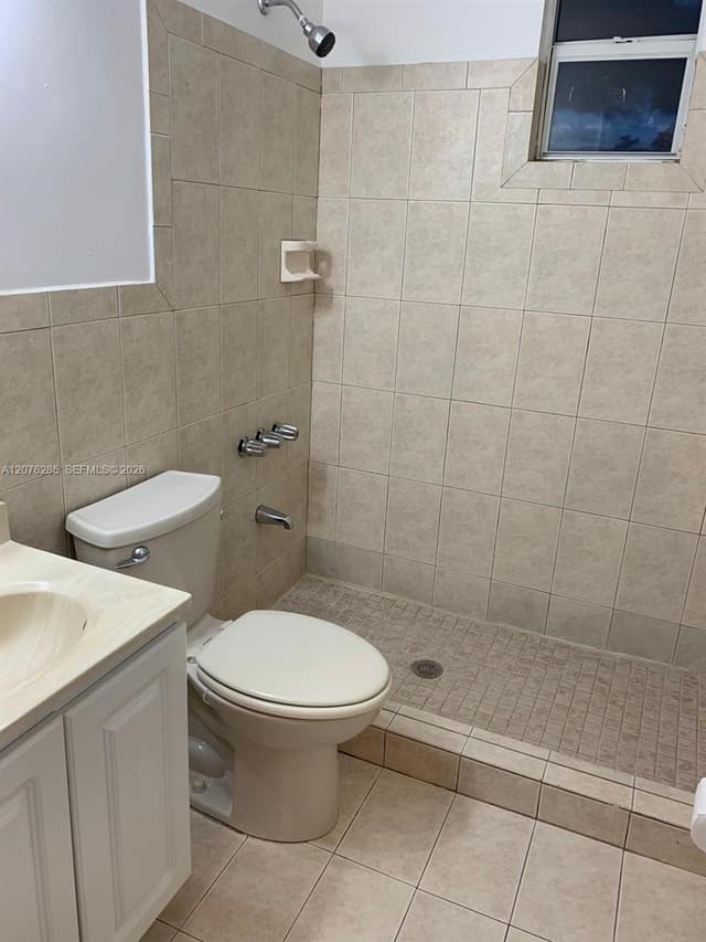 200 NW 34th Ave, Miami FL 33125 - Miami, FL - Photo 5