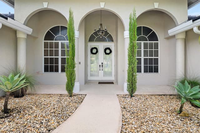 198 Cypress Trace, Royal Palm Beach FL 33411 - Royal Palm Beach, FL - Photo 2
