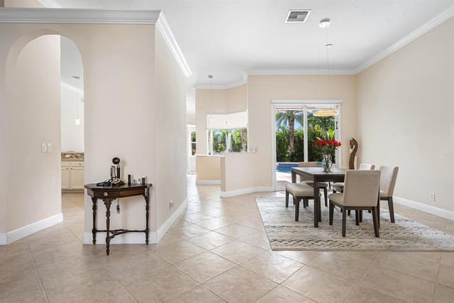 198 Cypress Trace, Royal Palm Beach FL 33411 - Royal Palm Beach, FL - Photo 3