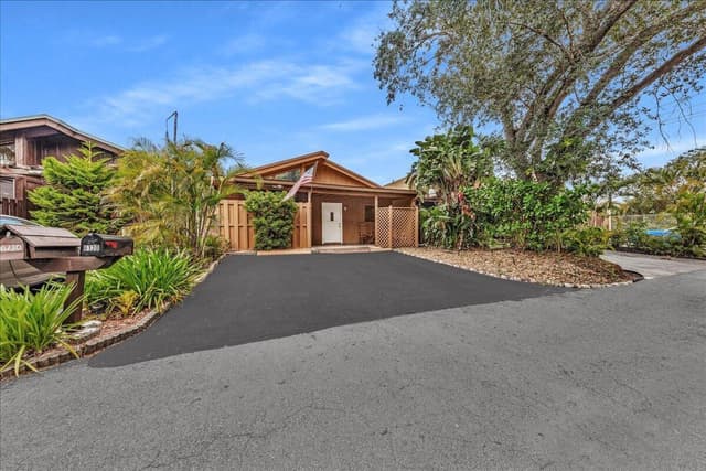 6120 NW 33rd Way, Fort Lauderdale FL 33309 - Fort Lauderdale, FL - Photo 2