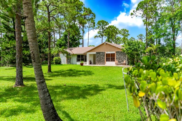 15211 60th Place N, FL 33470 - Photo 4