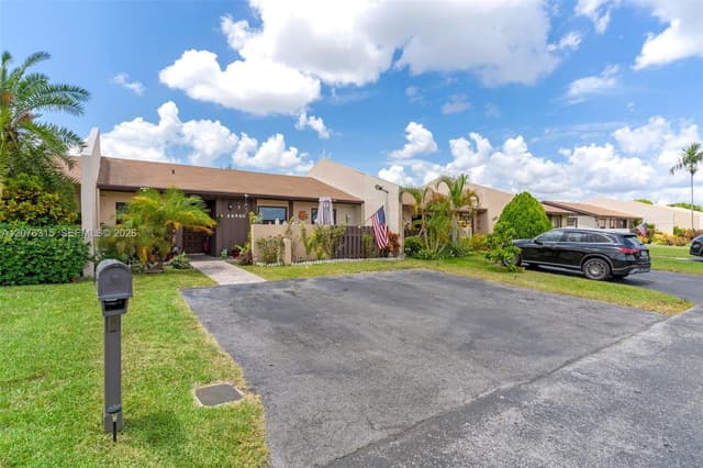 12202 SW 111th Ln, Miami FL 33186 - Miami, FL - Photo 2