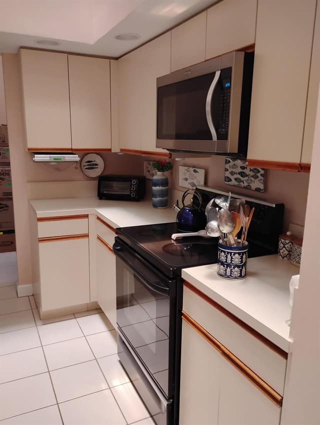 11132 S 180th Court S, Boca Raton FL 33498 - Boca Raton, FL - Photo 4