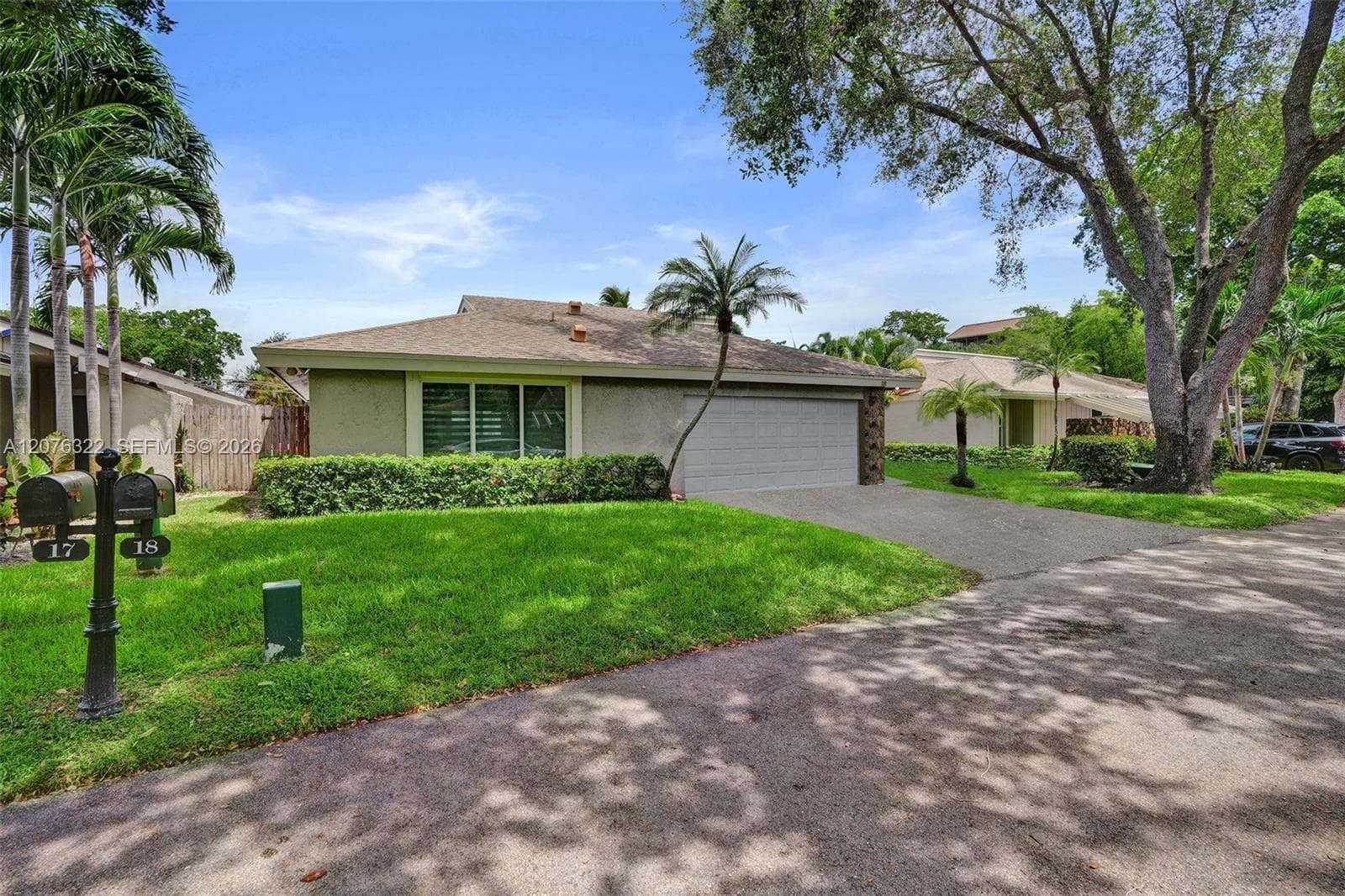 18 Boxwood Rd, Hollywood FL 33021 - Hollywood, FL - Photo 1