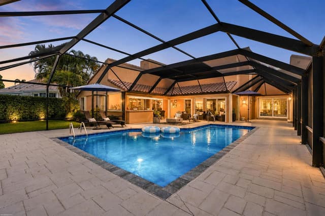 2379 Newbury Court, Wellington FL 33414 - Wellington, FL - Photo 2