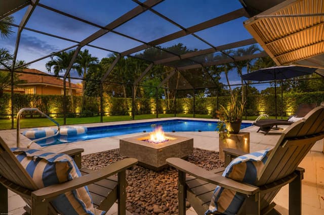 2379 Newbury Court, Wellington FL 33414 - Wellington, FL - Photo 4
