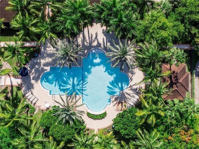 8020 N NOB HILL Road # 206, Tamarac FL 33321 - Tamarac, FL - Photo 2
