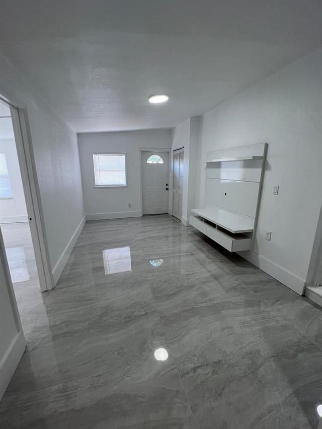 4040 NE 12TH Terrace, Pompano Beach FL 33064 - Pompano Beach, FL - Photo 3